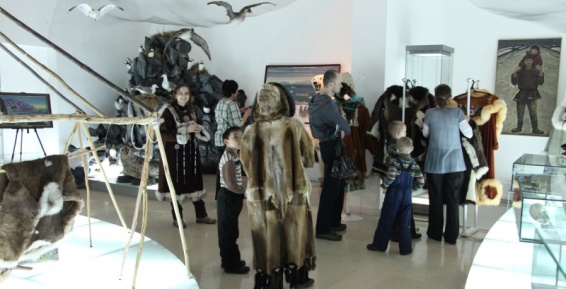 Выставка об известном геологе Чукотки открылась в Анадыре