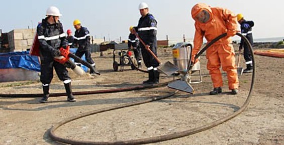 Разлив нефти «ликвидировали» в Анадыре