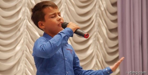 Юный вокалист из Анадыря стал серебряной «Хрустальной звездочкой»