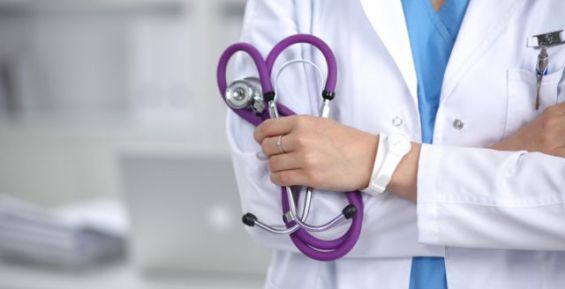 Главврач окружной больницы рассказал о средних зарплатах чукотских медиков