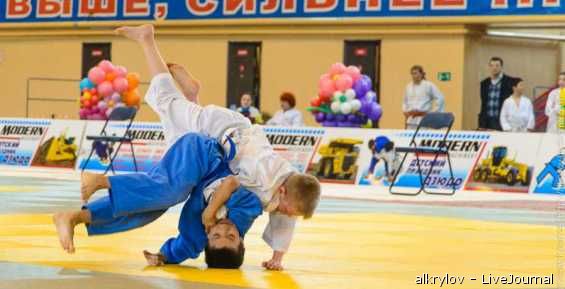 Дзюдоисты из Анадыря завоевали три медали на соревнованиях в Хабаровске