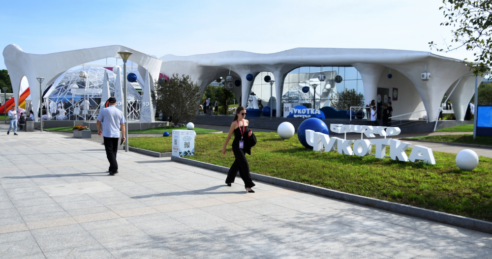 Более 50 тысяч посетителей побывали на выставке &quot;Улица Дальнего Востока&quot; на ВЭФ