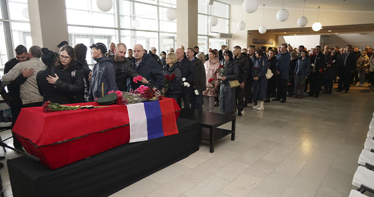 Сотни жителей Анадыря пришли проститься с погибшим в СВО земляком