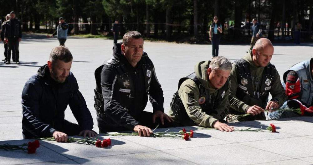 Глава Чукотки почтил подвиг защитников Дальнего Востока