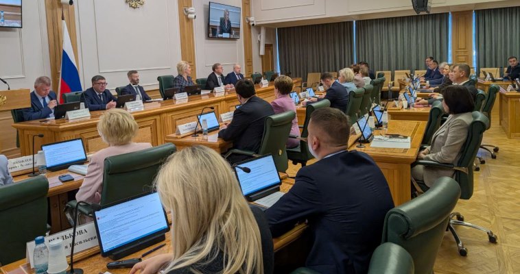 Сенаторы поддержали реконструкцию детского лагеря и капремонт школ на Чукотке