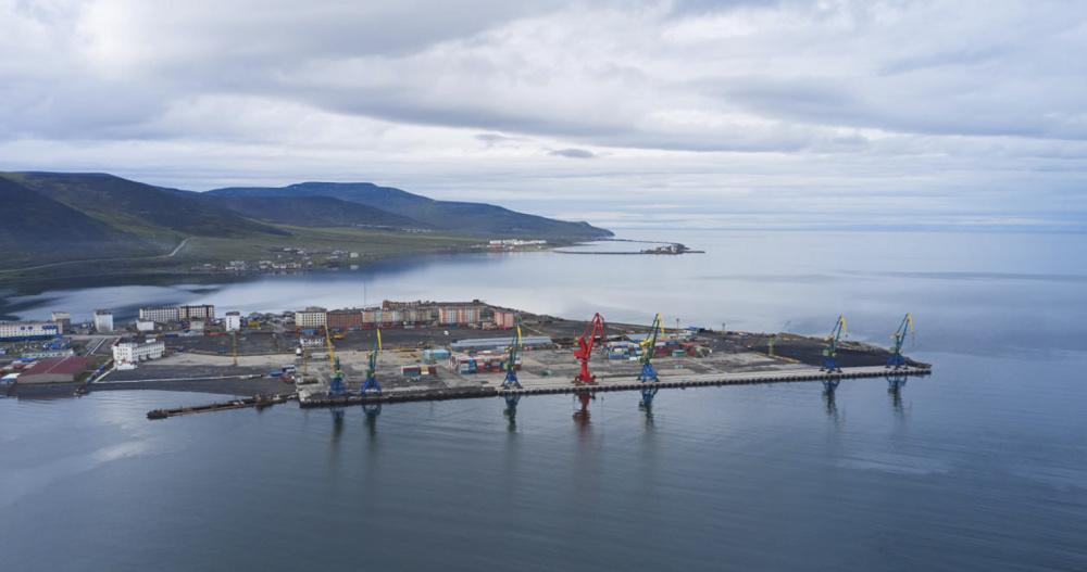 Юрий Трутнев отметил важность дноуглубительных работ в порту Певек