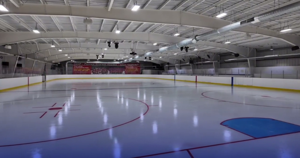 Капитальный ремонт крытого ледового катка завершили в Анадыре