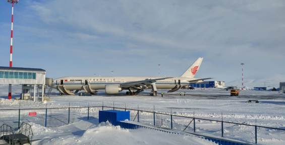 Китайский «Боинг» совершил экстренную посадку в главном аэропорту Чукотки