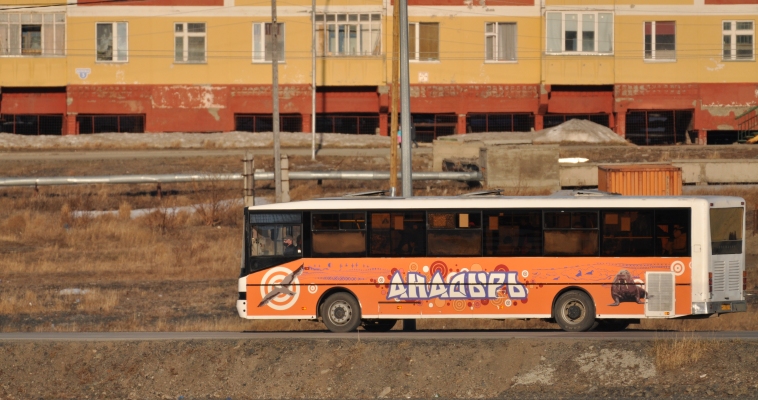 Временный автобусный маршрут до кладбища запустили в Анадыре