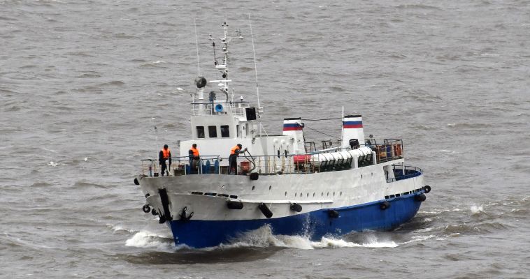 На переправе через Анадырский лиман &quot;Камчатку&quot; заменил теплоход &quot;Капитан Сотников&quot;