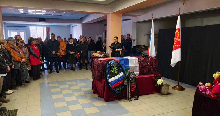 В Билибинском районе простились с погибшим на СВО земляком