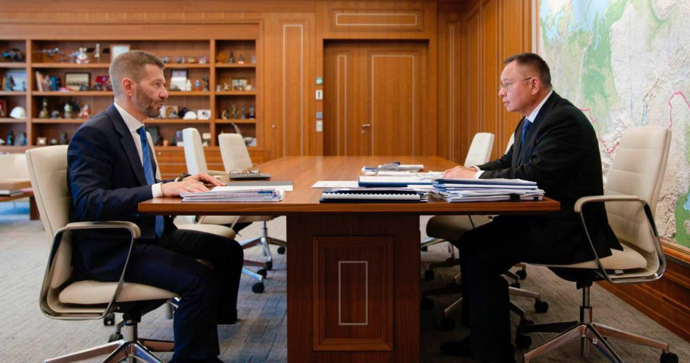 Вопросы ЖКХ и строительства обсудил Владислав Кузнецов в Москве