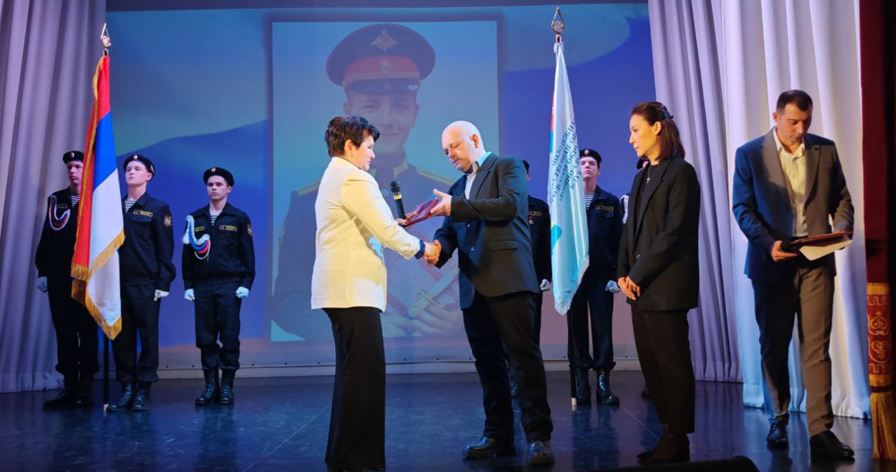 Госнаграды вручили ветерану СВО и родственникам погибших бойцов на Чукотке