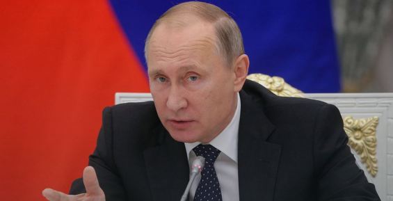 Путин призвал ускорить развитие Дальнего Востока и Арктики
