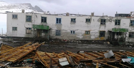 Жителей пострадавшего от шторма дома в селе Сиреники расселят 