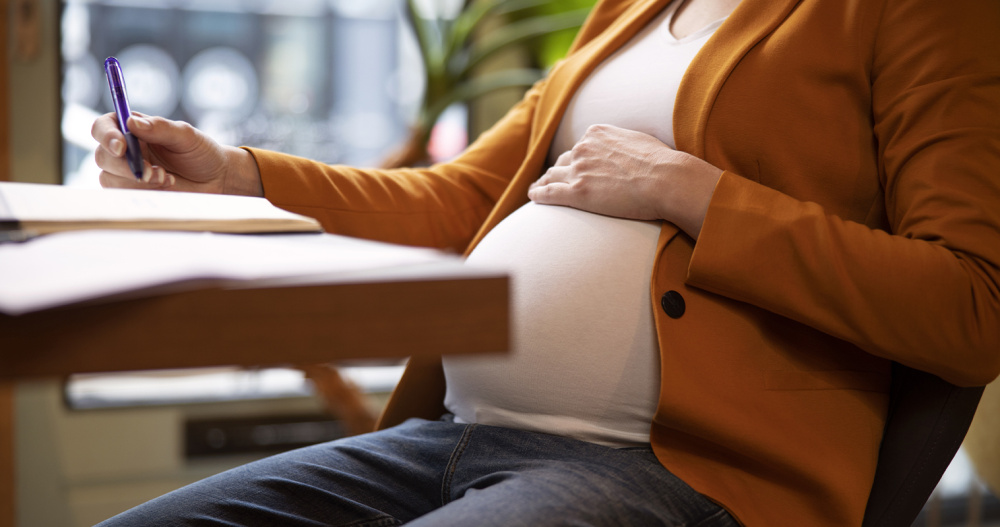 Беременных студенток на Чукотке охватили мерами поддержки