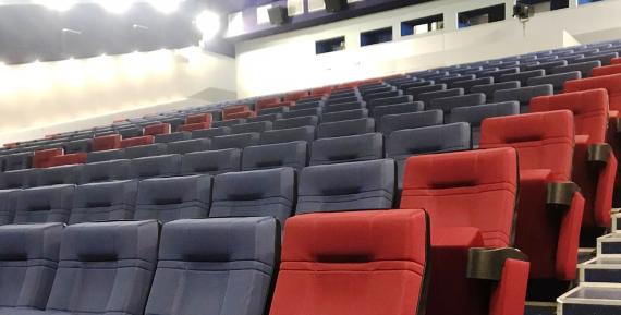 Места для влюбленных появятся в крупнейшем кинотеатре Чукотки