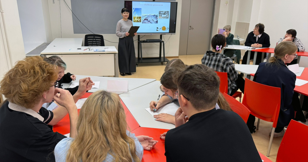 До трех миллионов рублей увеличили выплату земским учителям на Чукотке