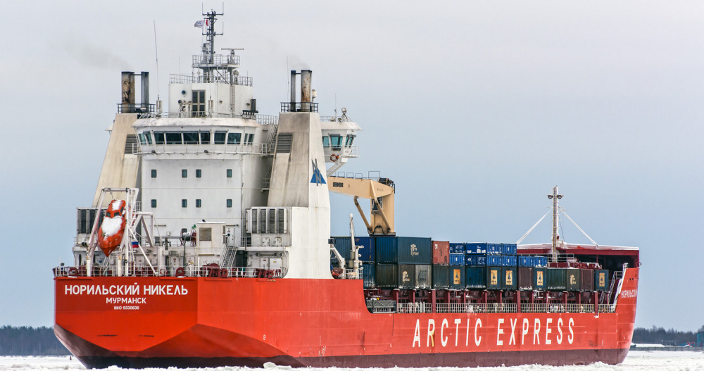 На 30 процентов вырос объём импортных грузов в портах Чукотки