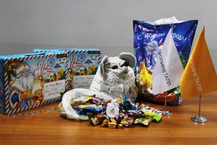 Для сельских детей городского округа Певек подготовили новогодние подарки