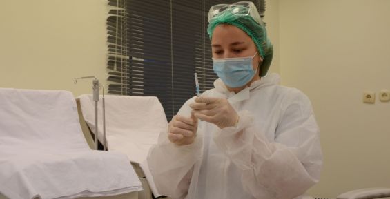 254 человека на Чукотке получили прививки от COVID-19