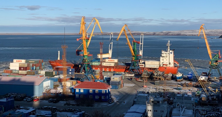 Почти 250 тысяч тонн грузов обработал Анадырский морпорт за навигацию