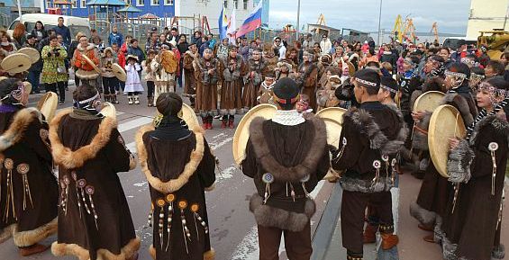 &quot;Круг дружбы&quot; и гастрономическая яранга: в Анадыре отметили День коренных народов