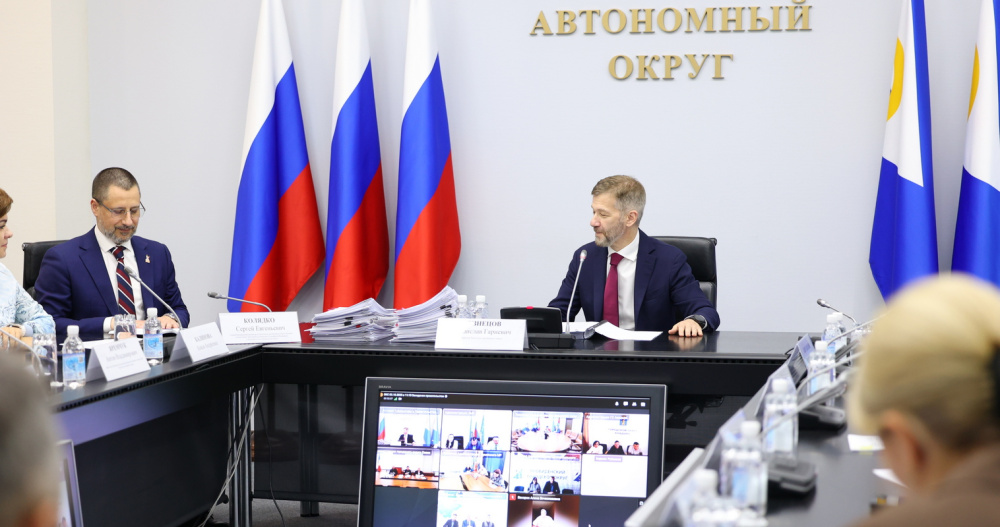 Исполнение поручений губернатора и строительство соцобъектов обсудили на Чукотке