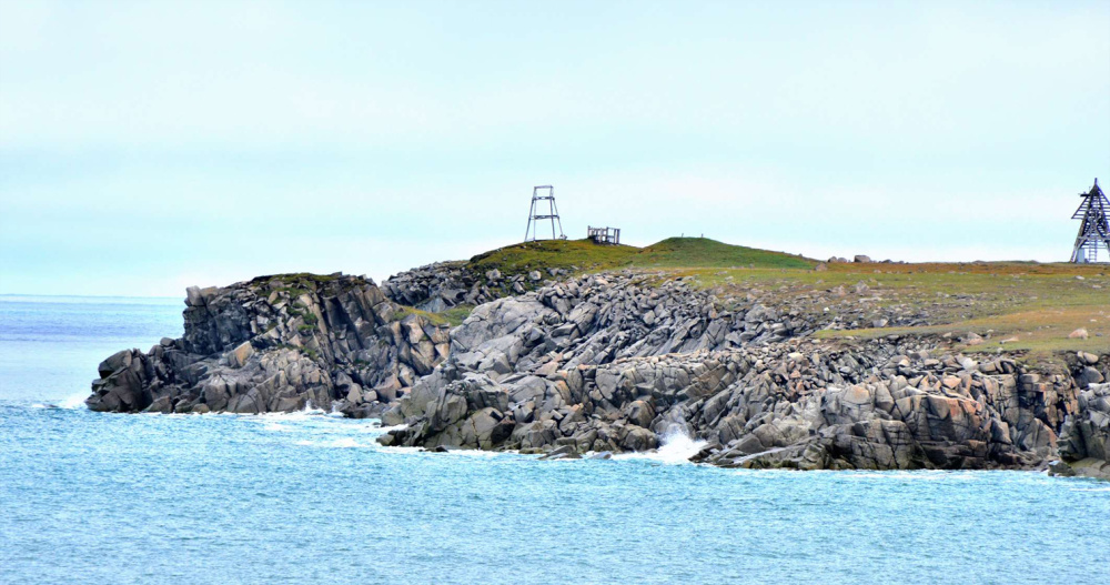 Вокруг мыса Ванкарем и Лоринских горячих ключей установили охранные зоны