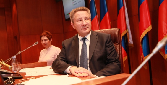Председателем окружной думы выбран Александр Маслов