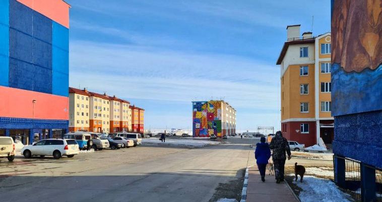 Улицу Первомайская и подъезд к Центру образования отремонтируют в Угольных Копях