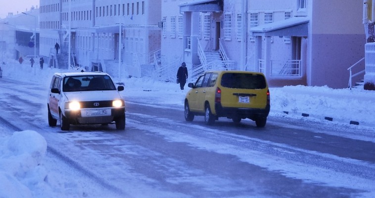 Три ДТП устроили анадырские таксисты в профессиональный праздник