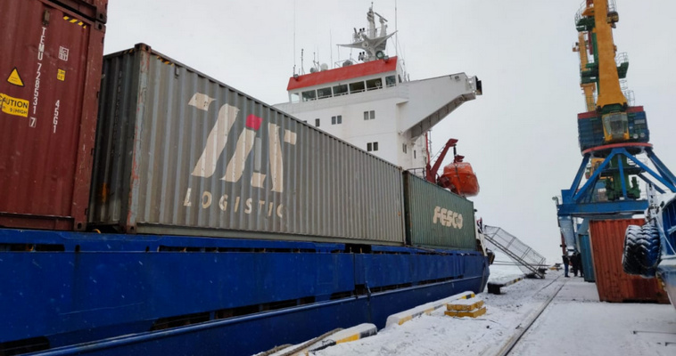 Дополнительный рейс на Чукотку организовала группа FESCO в навигацию-2025