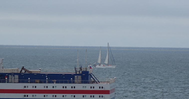 Кругосветная российско-бразильская экспедиция "Братство" посетила Певек