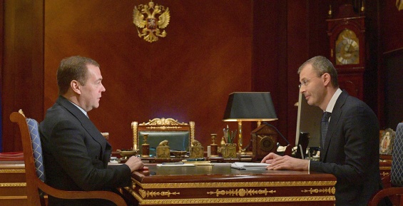 Роман Копин рассказал Дмитрию Медведеву о социально-экономическом развитии Чукотки