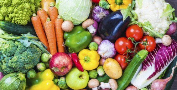 “Новогодний самолёт” доставит в Чукотский район 10 тонн овощей и фруктов
