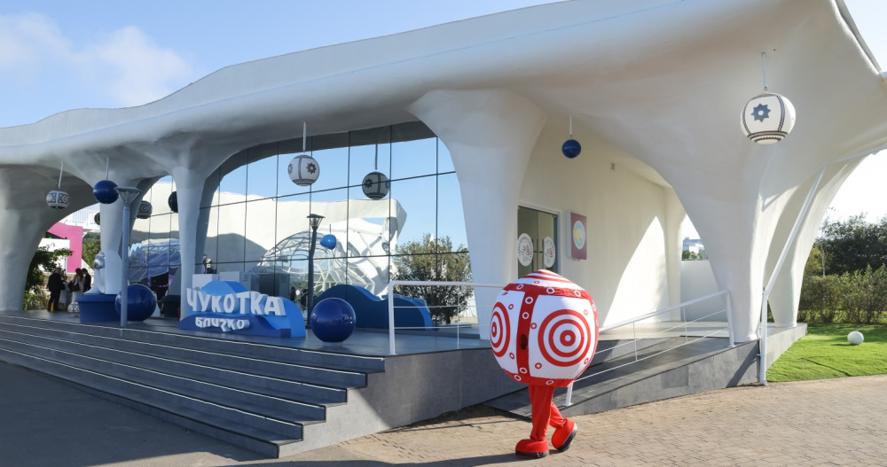 От министра до туристов: павильон Чукотки на ВЭФ открылся для всех желающих