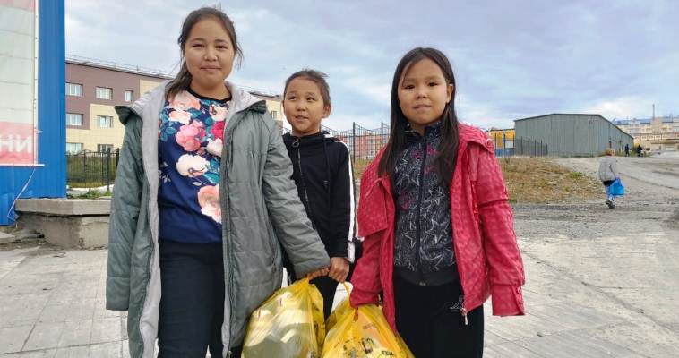 Общественники и организации на Чукотке  помогли собрать к школе 240 детей