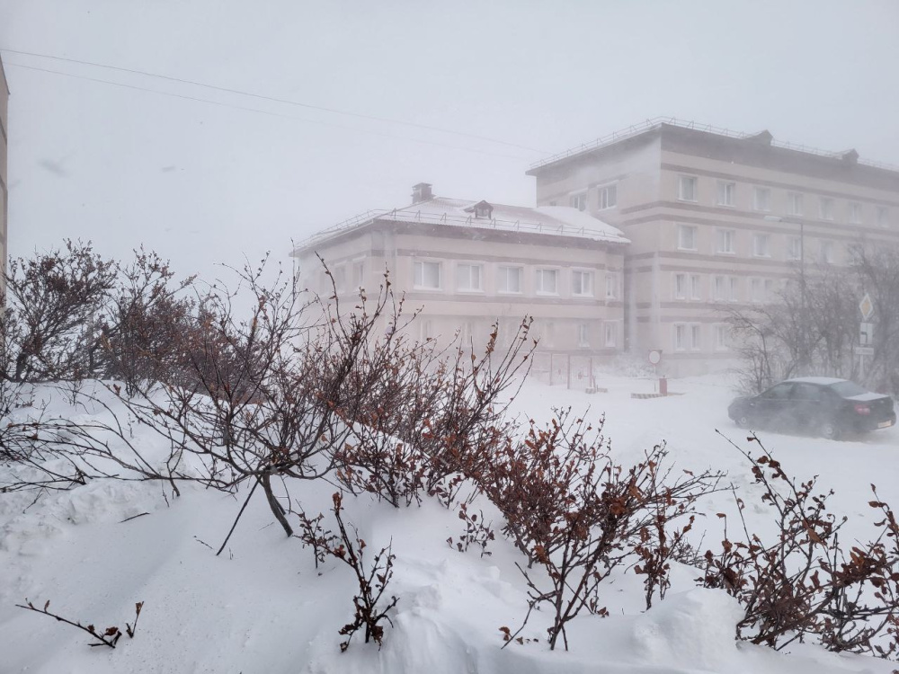 Ветер до 25 м/с ожидается в воскресенье на восточном побережье региона
