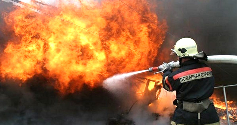 Во время пожара в Чукотском районе погиб человек