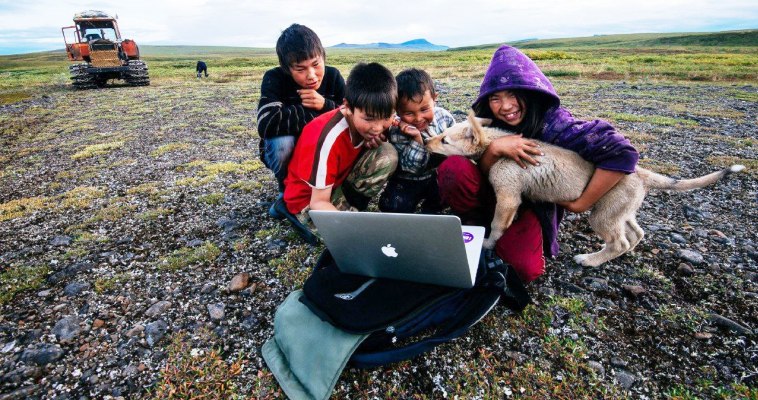 Социальные выплаты за каникулы детей в тундре получат семьи чукотских оленеводов
