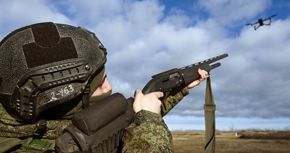 Более ста охотничьих ружей собрали для фронта на Чукотке за прошлый год