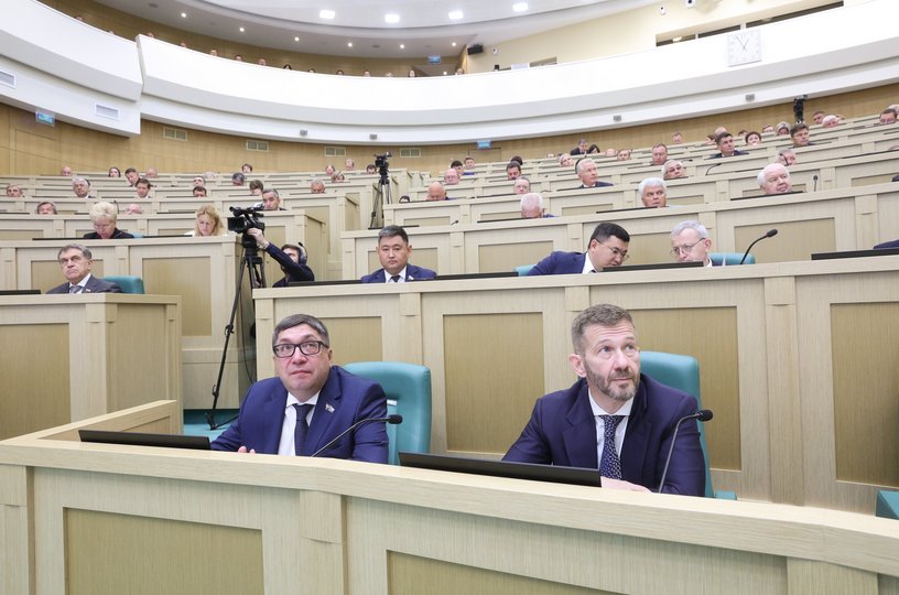 596-e_zasedanie_Soveta_Federatsii (1)_cr.JPG