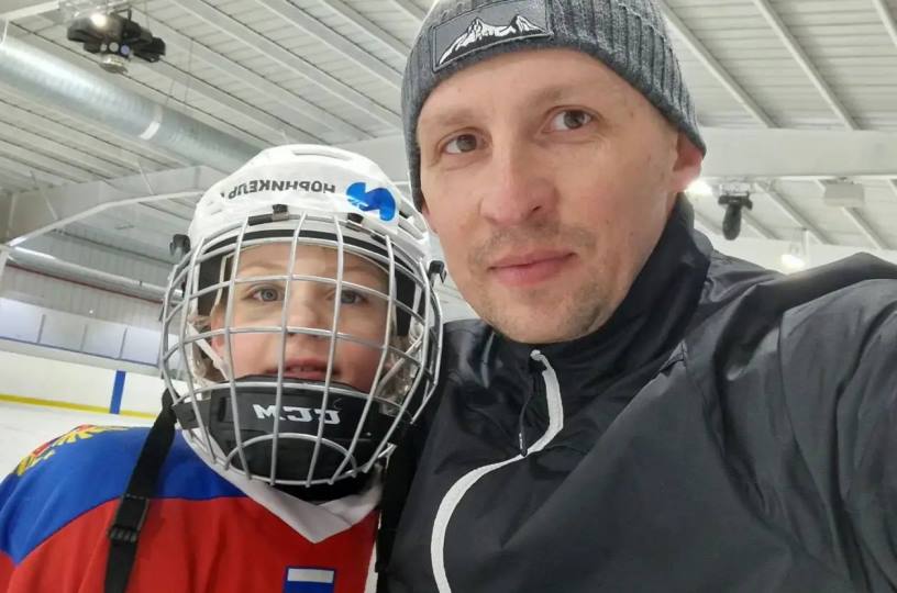 хоккеистка