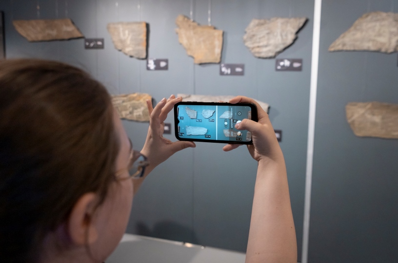 Выставка Петроглифы Пегтымеля